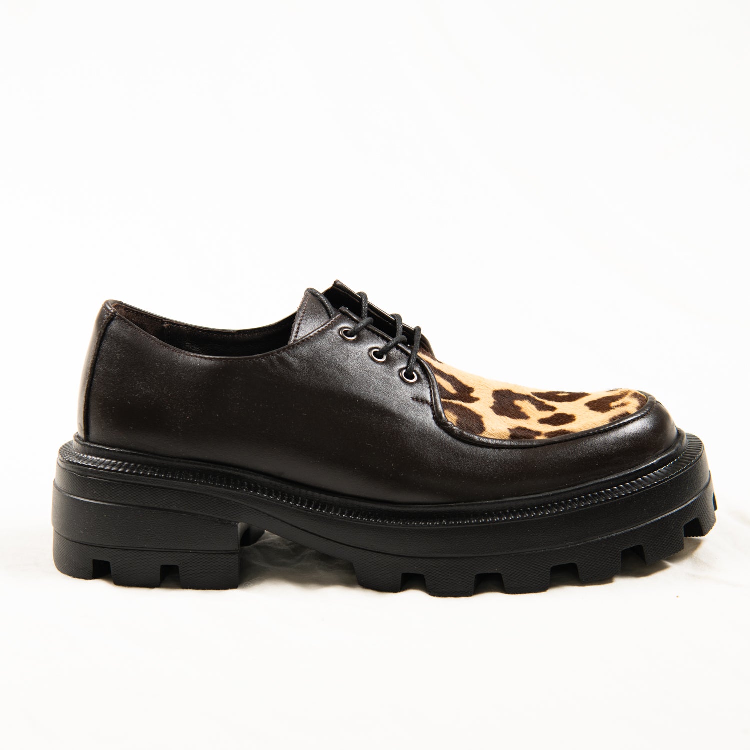 Smoked Leopard