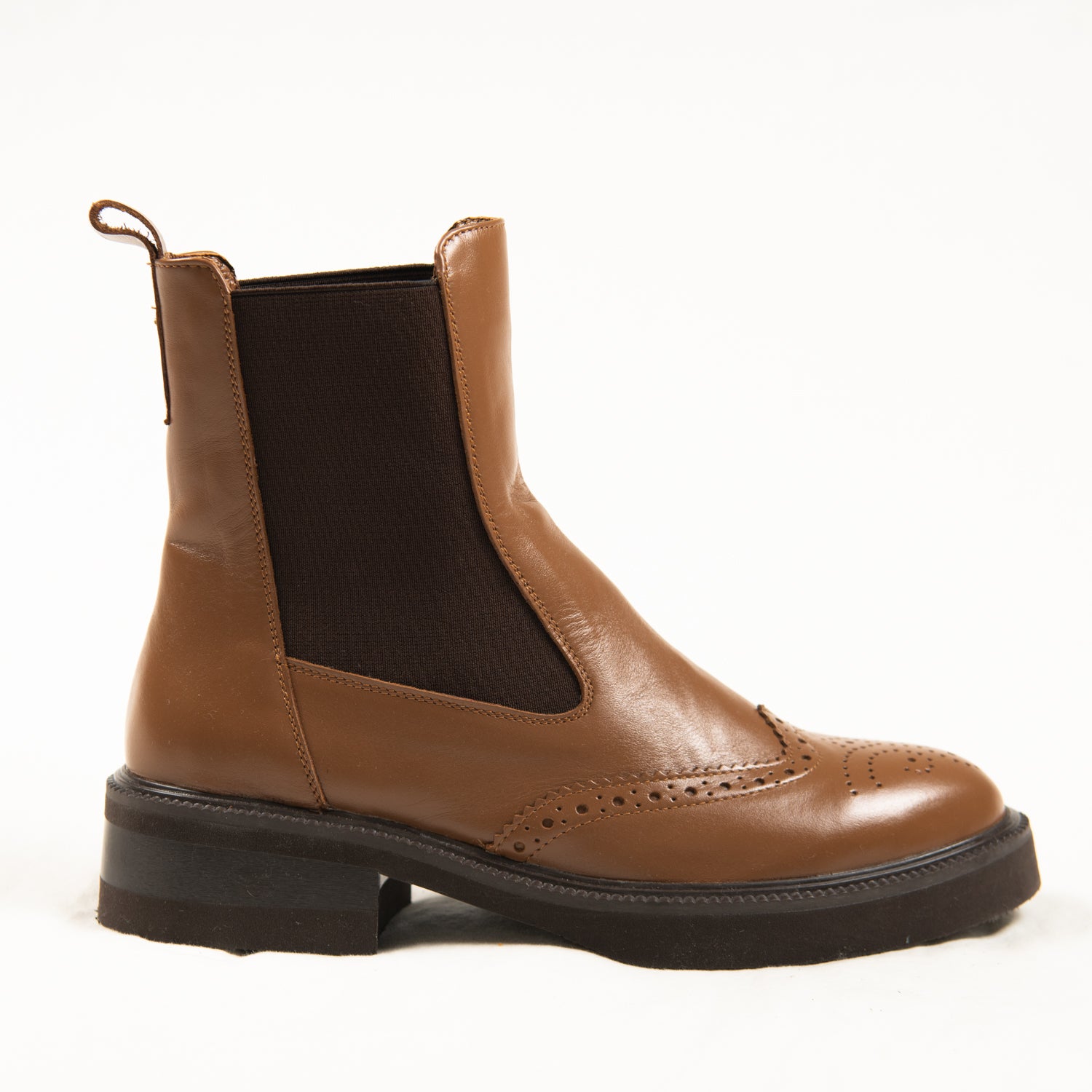 Chestnut Brogue Chelsea