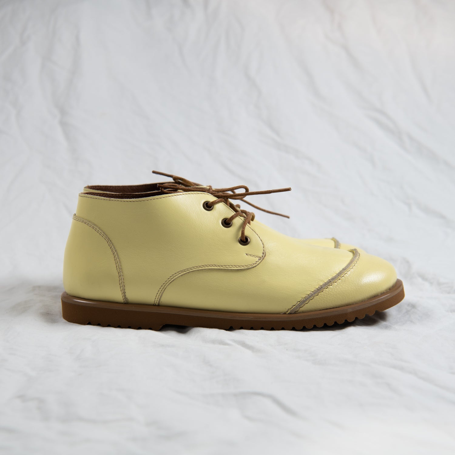 Butterroot  Barefoot