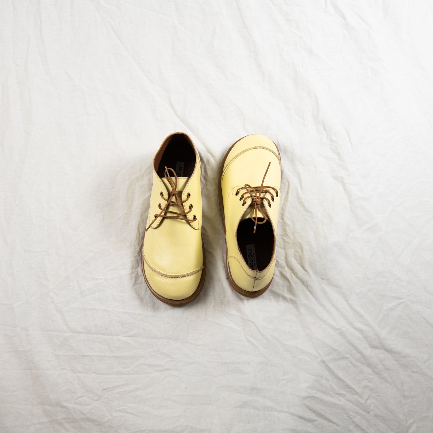 Butterroot  Barefoot