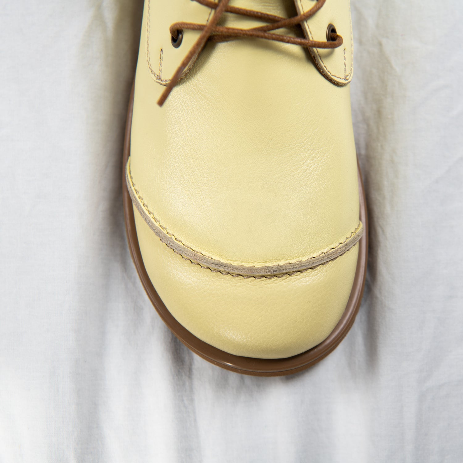 Butterroot  Barefoot