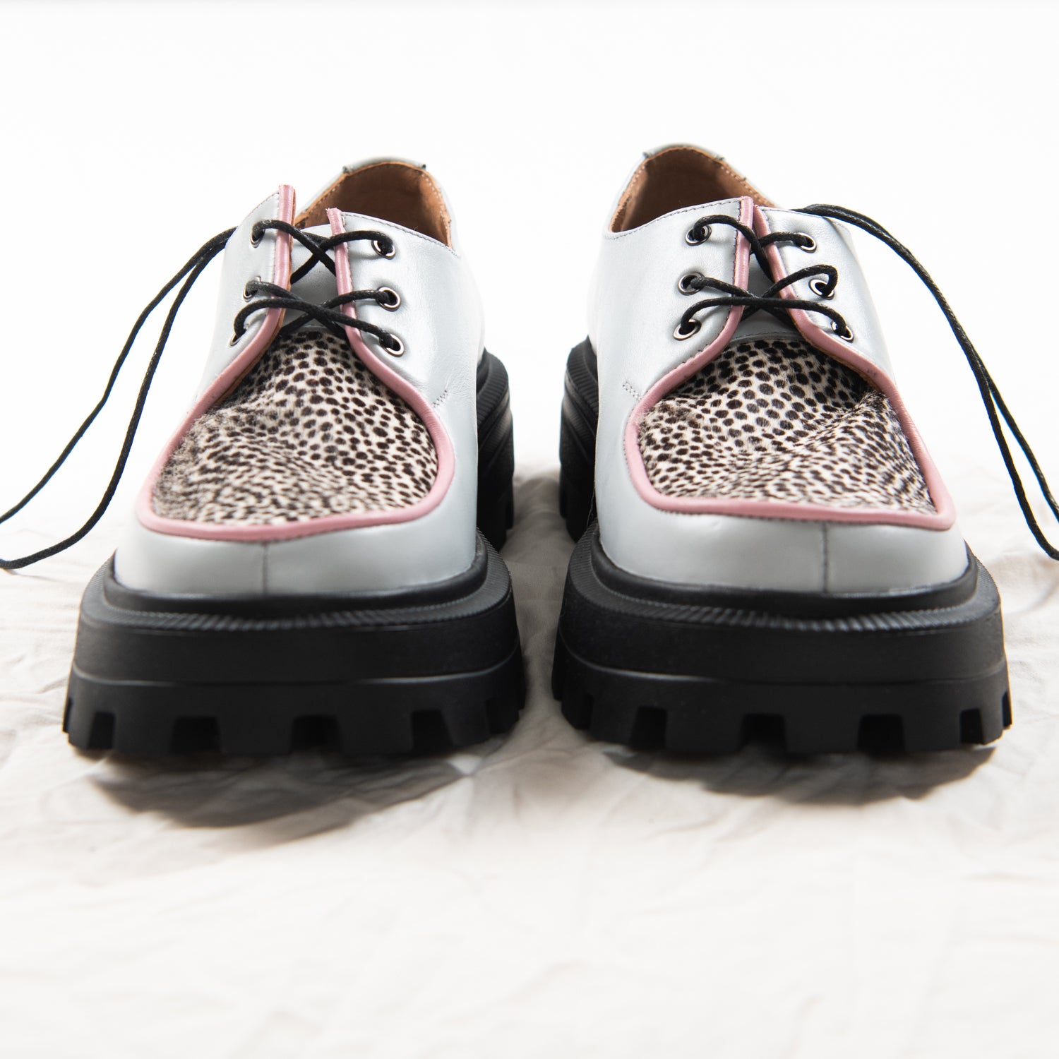 Powder Safari (one pair - size 40)