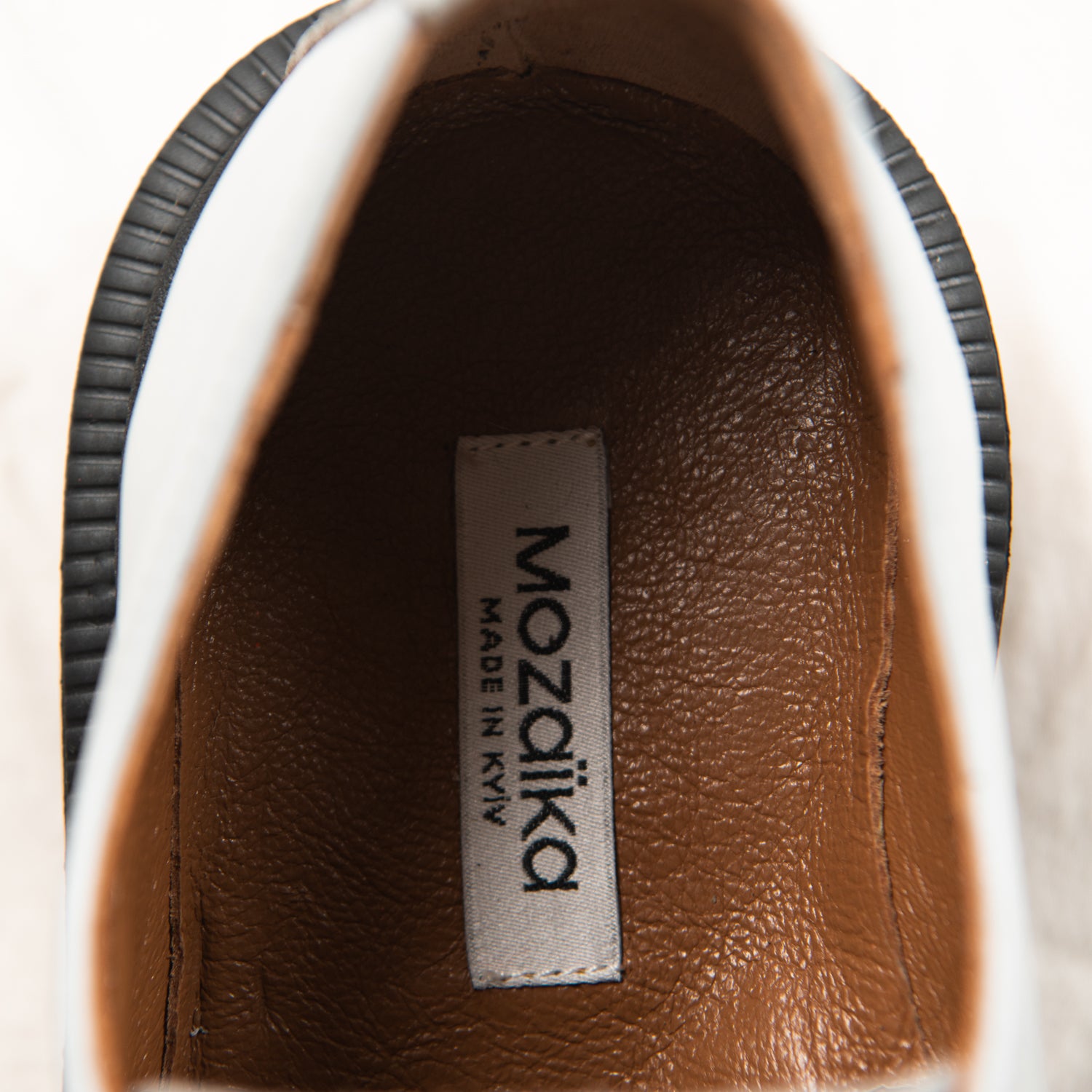 Powder Safari (one pair - size 40)